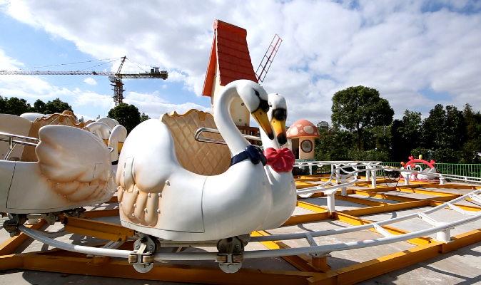World Fun Attractions-Best Amusement Park Rides For Sale Self Control Plane Rides Manufacture-13